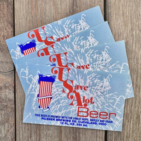 Four vintage patriotic USA Beer labels